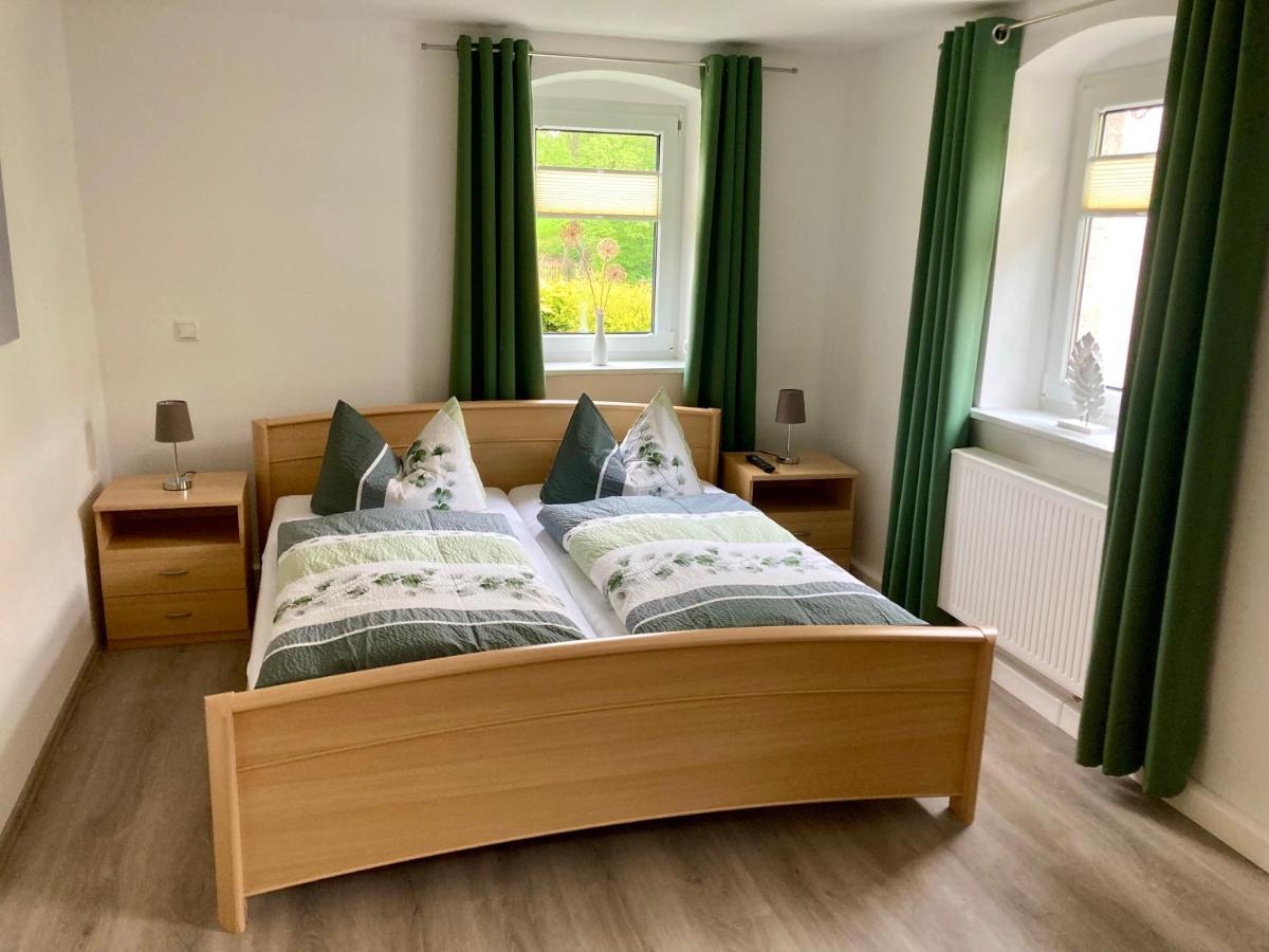 Ferienwohnung "Am Kirchsteig" 卡劳特格瑞斯赫 外观 照片